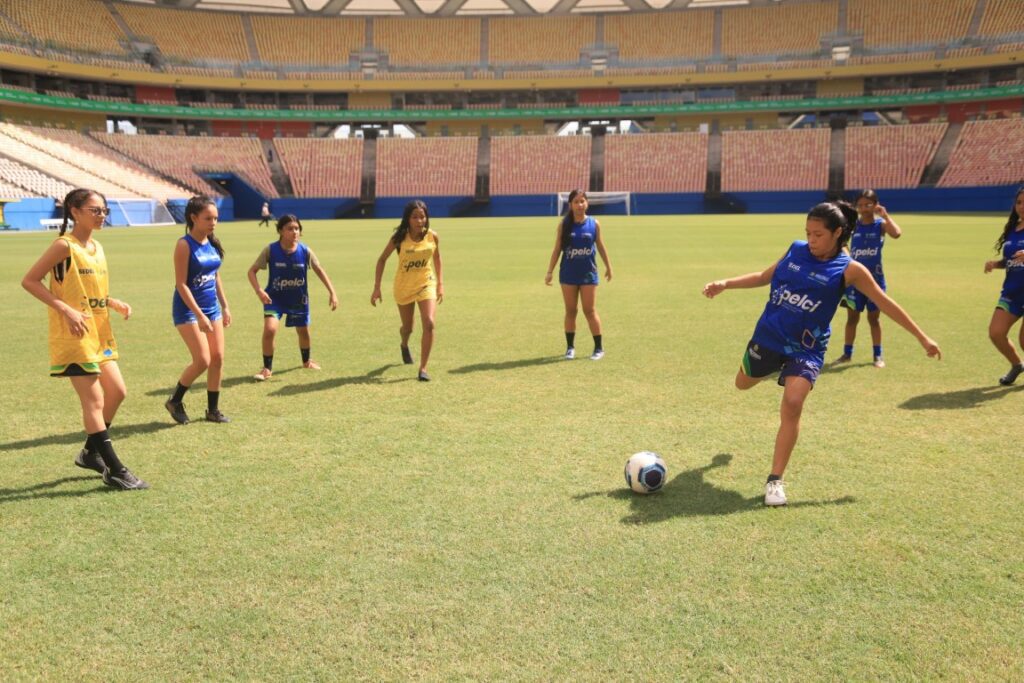 SEDEL-Copa-do-Mundo-Feminina-de-2027-acontece-na-Arena-da-Amazonia-FOTO-Julcemar-Alves-1024x683-1 Atletas do Pelci visam a Copa do Mundo Feminina como incentivo para realizar sonhos no Dia do Futebol