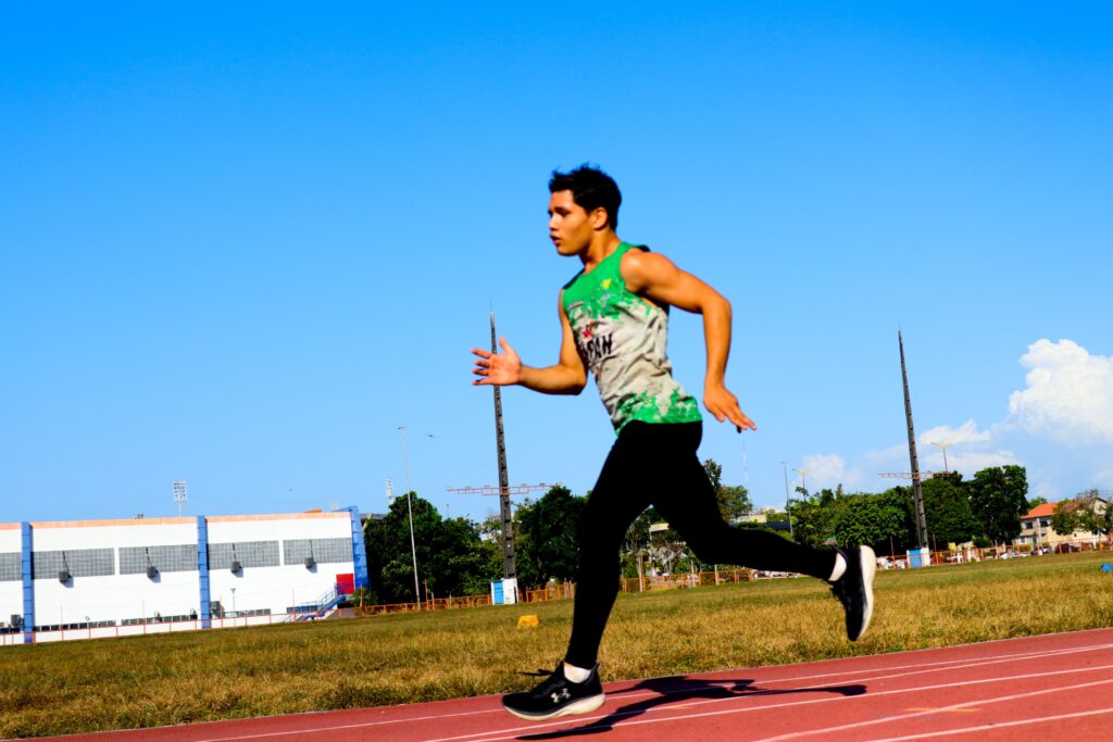 Sedel-Keven-Igor-e-o-primeiro-no-ranking-estadual-FOTOS-Roberto-Carlos-Secom-1024x683-1 Paratleta amazonense sonha com um futuro Paralímpico