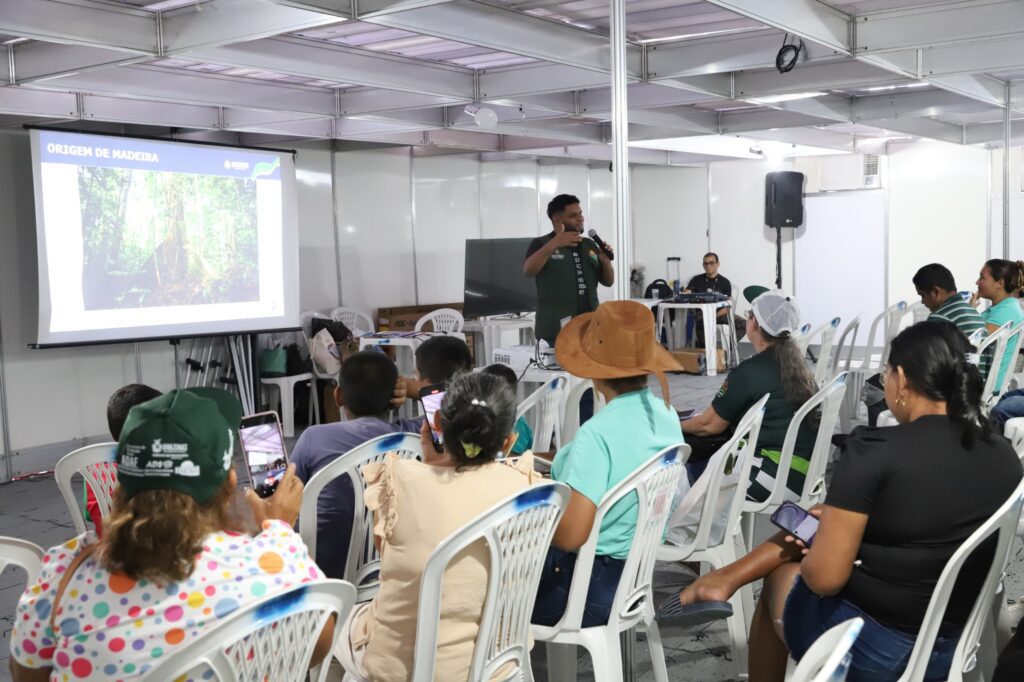 Sepror_Capacitacoes-Expoagro_fotos_Isaac-Maia-5-1024x682-1 Governo do Amazonas promove cursos profissionalizantes para produtores rurais e empresários do agronegócio